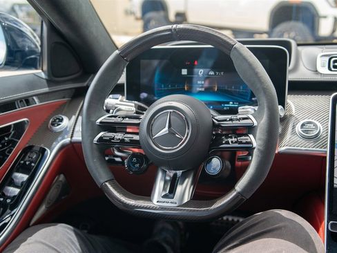 Used 2024 Mercedes-Benz S 63 AMG S image 31