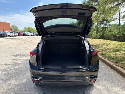 Used 2023 Buick Envision Essence w/ Sport Touring Package FWD image 28