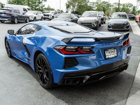 Used 2024 Chevrolet Corvette Stingray Coupe w/ Z51 Performance Package RWD image 33