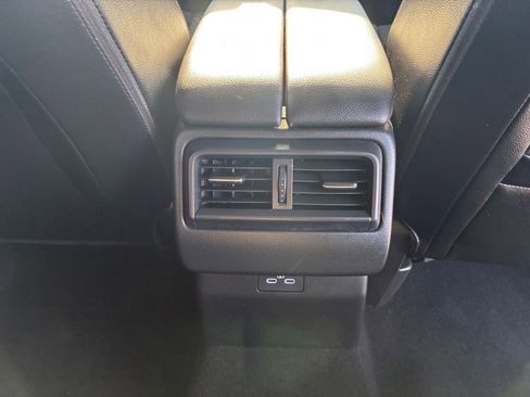 Used 2025 MAZDA CX-50 AWD 2.5 S w/ Premium Package image 23