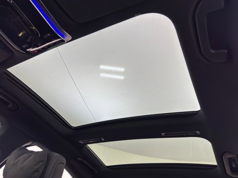 Used 2023 Mercedes-Benz S 500 4MATIC w/ AMG Line image 12