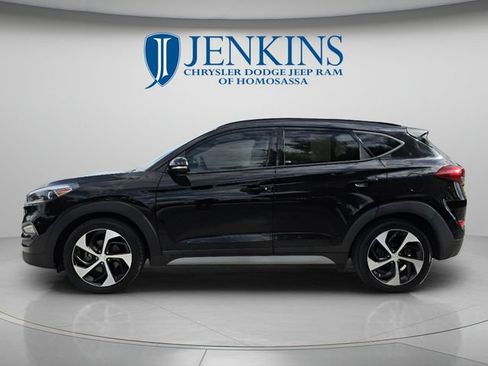 Used 2018 Hyundai Tucson Value FWD image 9