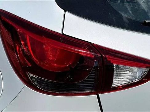 Used 2020 Toyota Yaris LE FWD image 27