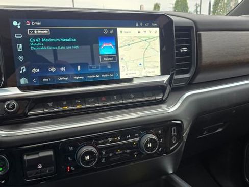 Used 2025 Chevrolet Silverado 2500 High Country w/ Technology Package image 29