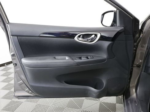 Used 2016 Nissan Sentra SV w/ All Weather Package FWD image 12