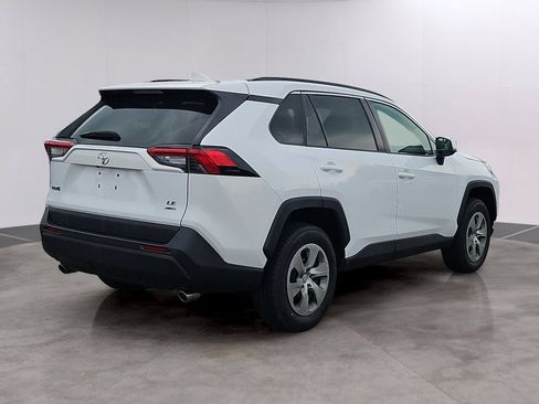 Used 2019 Toyota RAV4 LE w/ All Weather Liner Package AWD/4WD image 4