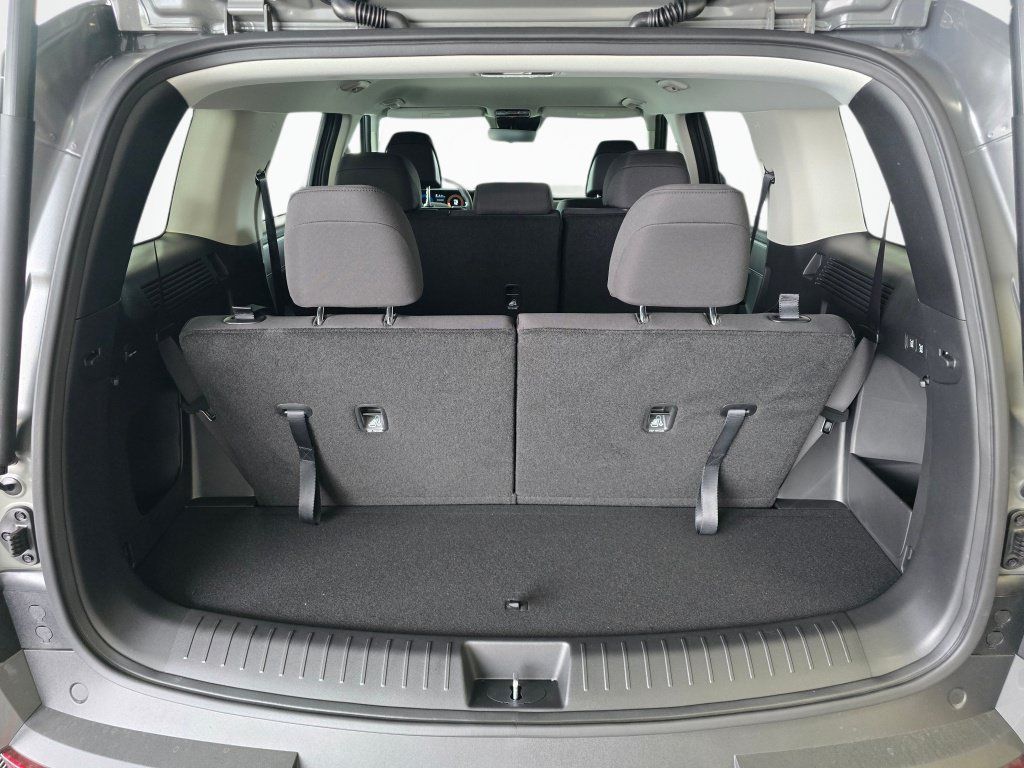 New 2026 Hyundai Santa Fe SE AWD/4WD image 15