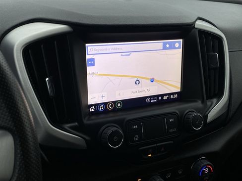 Used 2024 GMC Terrain SLE w/ Driver Convenience Package image 15