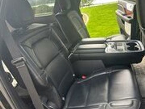 Used 2018 Lincoln Navigator Reserve w/ Technology Package AWD/4WD image 7