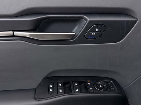 Used 2024 Kia EV9 Light Long Range image 31