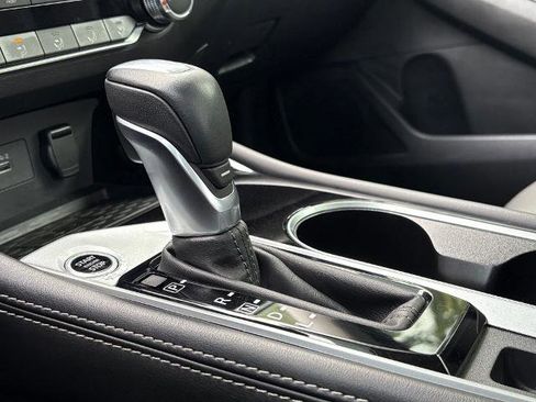 Certified 2023 Nissan Altima 2.5 SV w/ SV Premium Package FWD image 15