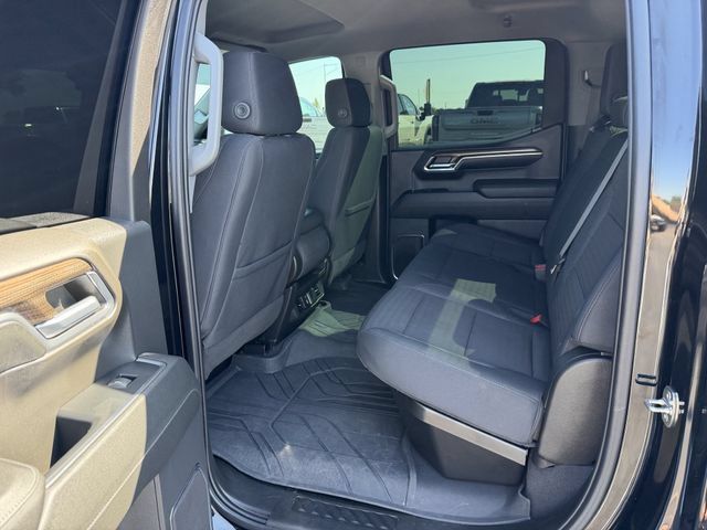 Used 2024 Chevrolet Silverado 1500 RST w/ Z71 Off-Road Package AWD/4WD image 13
