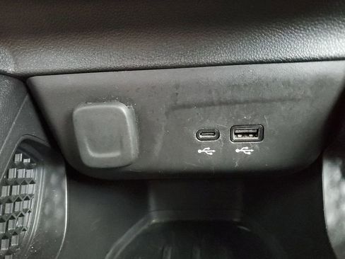 Used 2024 Chevrolet TrailBlazer LT image 23