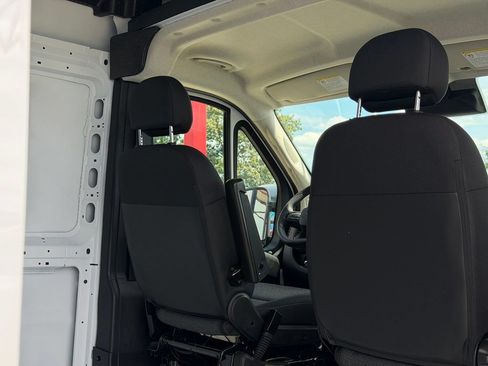 New 2026 RAM ProMaster 2500 w/ Convenience Group FWD image 29