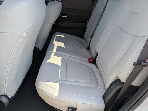New 2026 Hyundai Santa Cruz SEL FWD image 25