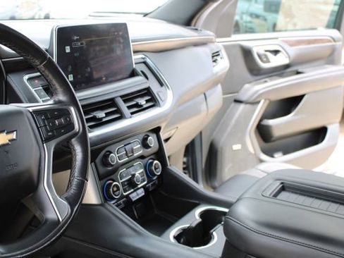 Used 2022 Chevrolet Tahoe LT image 19