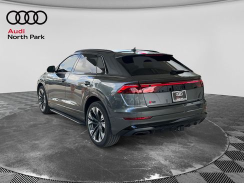 Used 2025 Audi Q8 Premium Plus AWD/4WD image 3
