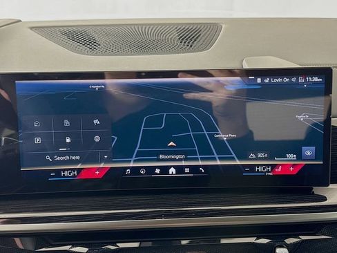 New 2026 BMW X7 xDrive40i w/ M Sport Package image 13