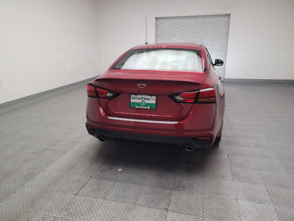 Used 2023 Nissan Altima 2.5 SR w/ SR Premium Package FWD image 7
