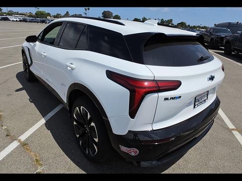 Used 2024 Chevrolet Blazer EV RS RWD image 6