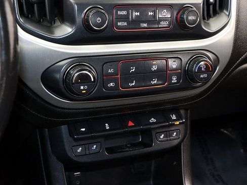 Used 2016 GMC Canyon SLT w/ Driver Alert Package image 18