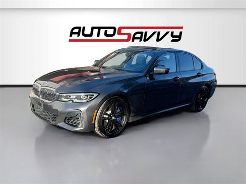 Used 2020 BMW M340i xDrive image 3