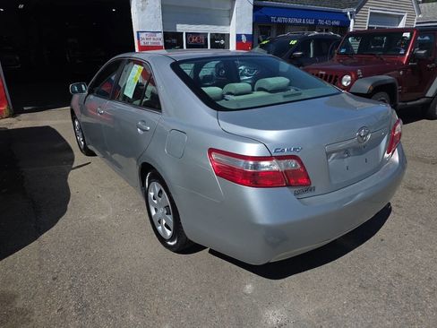 Used 2007 Toyota Camry LE FWD image 5