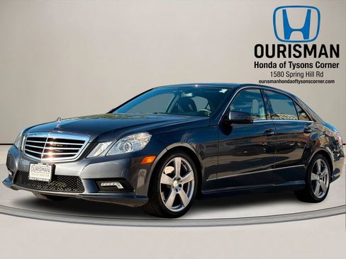 Used 2011 Mercedes-Benz E 350 4MATIC Sedan image 2