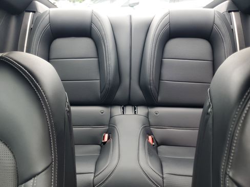 Used 2024 Ford Mustang GT Premium image 19