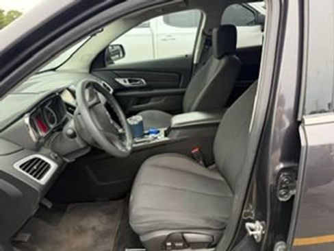 Used 2016 GMC Terrain SLE FWD image 2