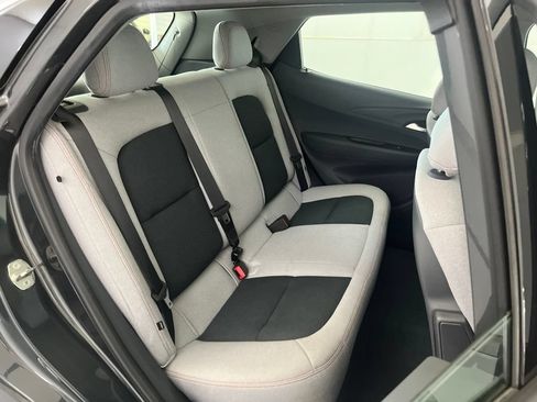 Used 2020 Chevrolet Bolt LT FWD image 19