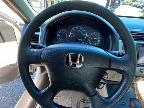 Used 2003 Honda Civic Hybrid Sedan image 12