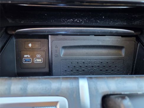 Used 2024 Genesis GV80 2.5T image 18