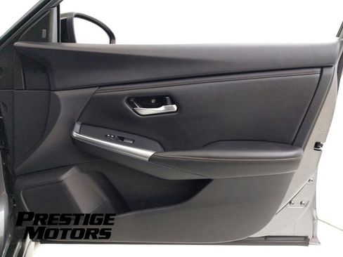 Used 2023 Nissan Sentra SR FWD image 28