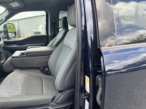 Used 2024 Ford F250 XLT w/ XLT Premium Package AWD/4WD image 12