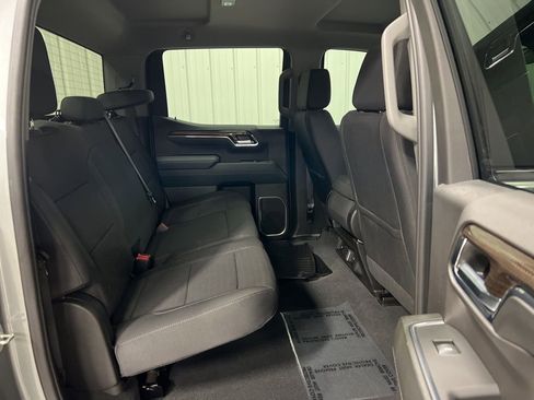 Certified 2024 Chevrolet Silverado 1500 LT AWD/4WD image 11