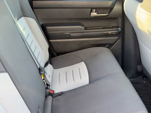 Used 2024 Toyota Tacoma TRD Off-Road image 10