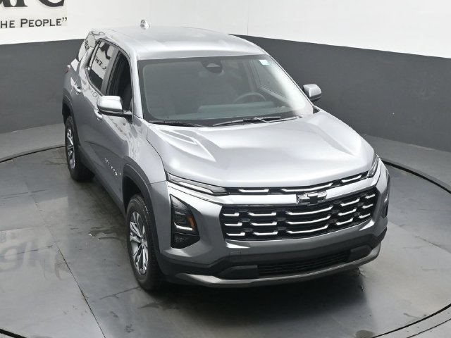 New 2027 Chevrolet Equinox LT w/ LPO, Floor Liner Package FWD image 25