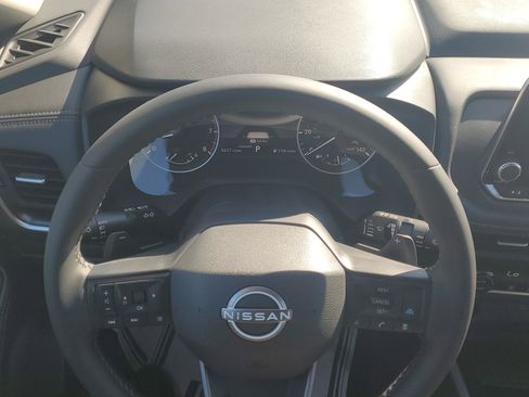 Certified 2026 Nissan Rogue SV image 20