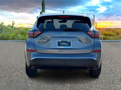 Used 2023 Nissan Murano SV image 5
