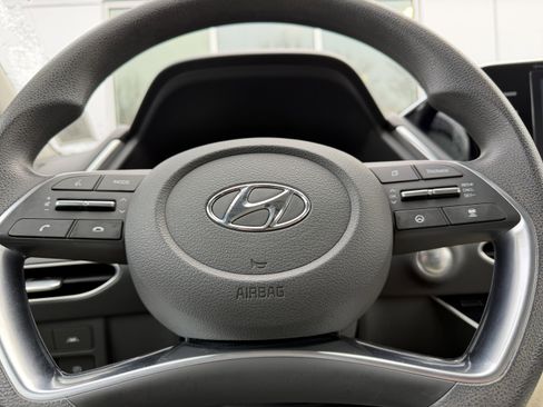 Used 2020 Hyundai Sonata SEL w/ Cargo Package image 16