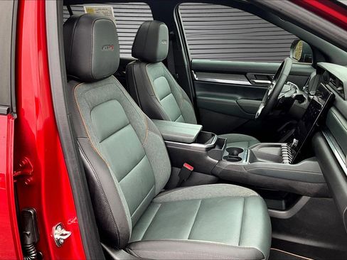 Used 2026 GMC Terrain AT4 w/ Convenience Package III image 21