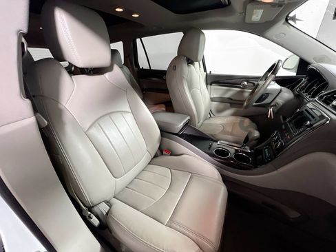 Used 2017 Buick Enclave Premium w/ Experience Buick Package image 30