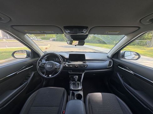 Certified 2022 Kia Seltos S AWD/4WD image 8