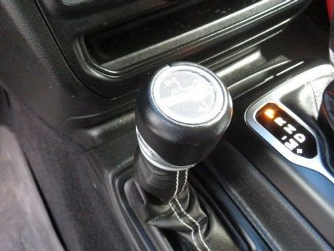 Used 2023 Jeep Wrangler Unlimited Sahara w/ Cold Weather Group image 18