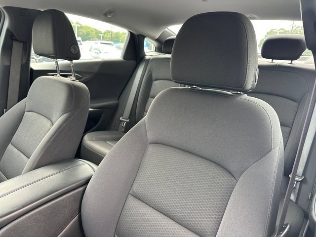 Used 2024 Chevrolet Malibu LT FWD image 18