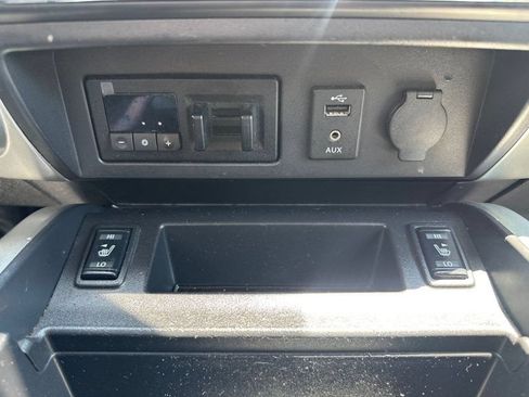 Used 2018 Nissan Titan PRO-4X w/ Pro-4x Convenience Package AWD/4WD image 24