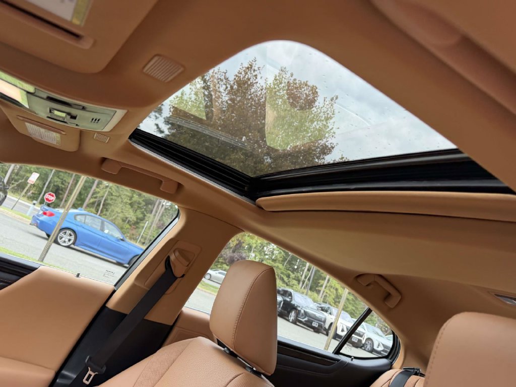Used 2023 Lexus ES 350 w/ Accessory Package (Z1) FWD image 17