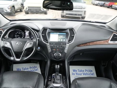 Used 2017 Hyundai Santa Fe SE w/ SE Ultimate Tech Package 03 image 21