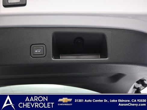 New 2026 Chevrolet Equinox EV LT image 37